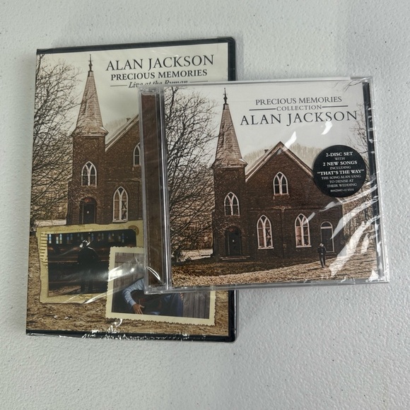 Brown and White Alan Jackson Media Set with Traditional Architecture - Picture 8 of 8